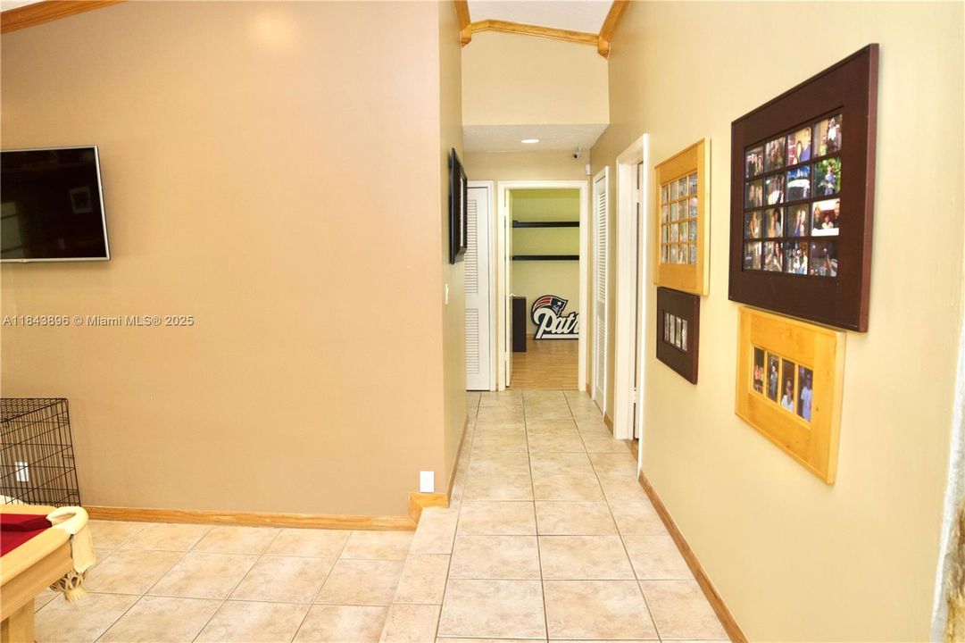 Recently Sold: $1,299,900 (4 beds, 3 baths, 2612 Square Feet)