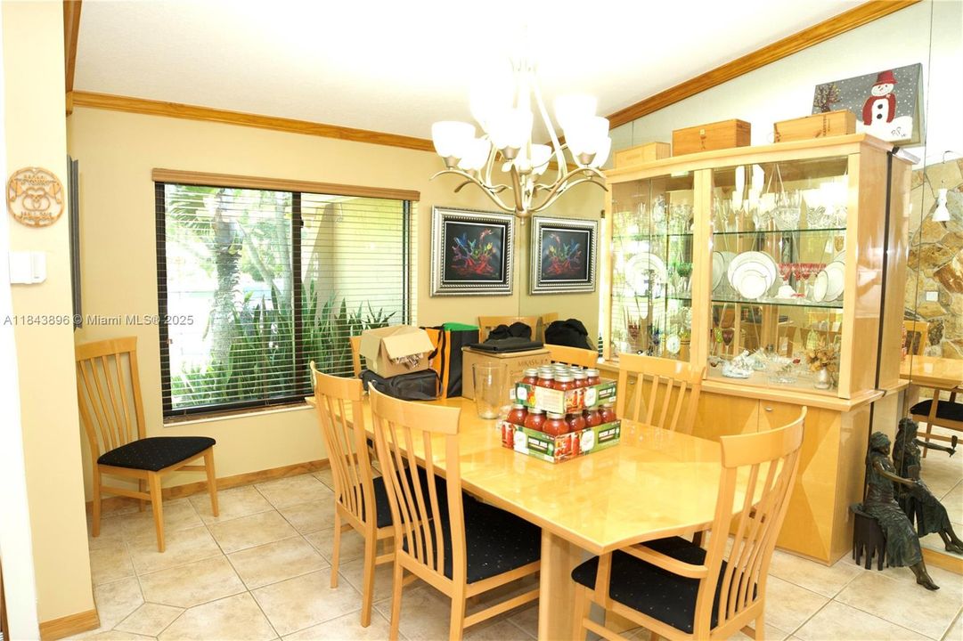 Recently Sold: $1,299,900 (4 beds, 3 baths, 2612 Square Feet)