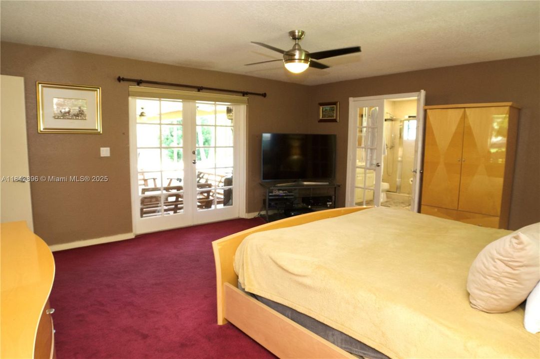 Recently Sold: $1,299,900 (4 beds, 3 baths, 2612 Square Feet)