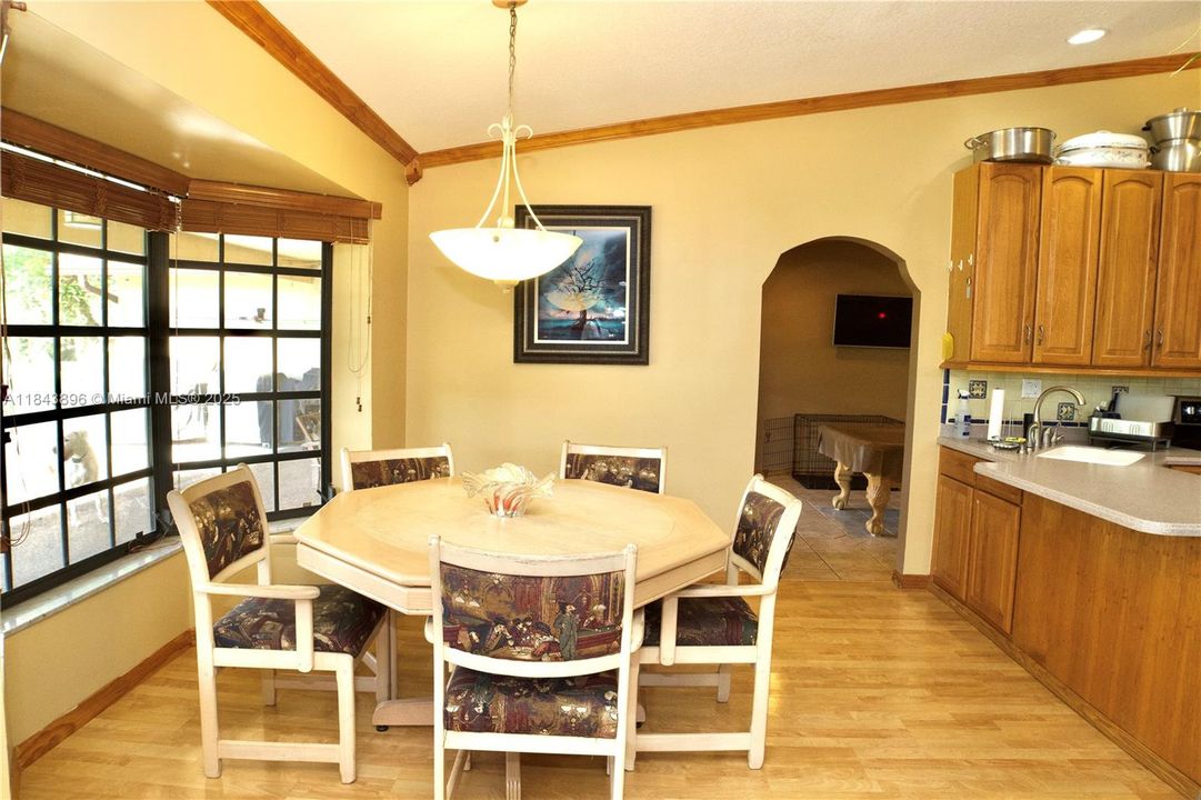 Recently Sold: $1,299,900 (4 beds, 3 baths, 2612 Square Feet)