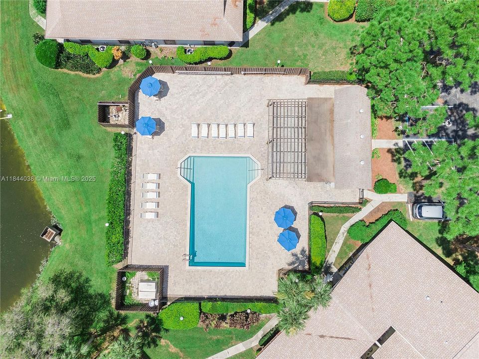 最近租的: $1,600 (2 贝兹, 2 浴室, 1005 平方英尺)