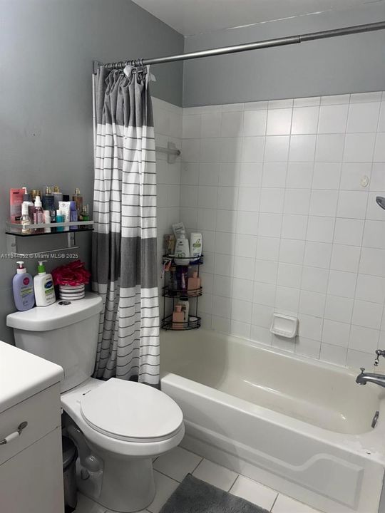 For Sale: $539,000 (2 beds, 2 baths, 1131 Square Feet)