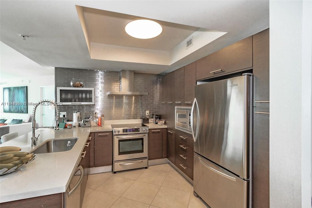 待售: $799,000 (3 贝兹, 2 浴室, 1447 平方英尺)