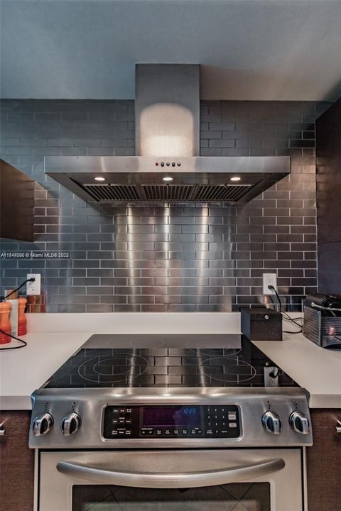 待售: $799,000 (3 贝兹, 2 浴室, 1447 平方英尺)