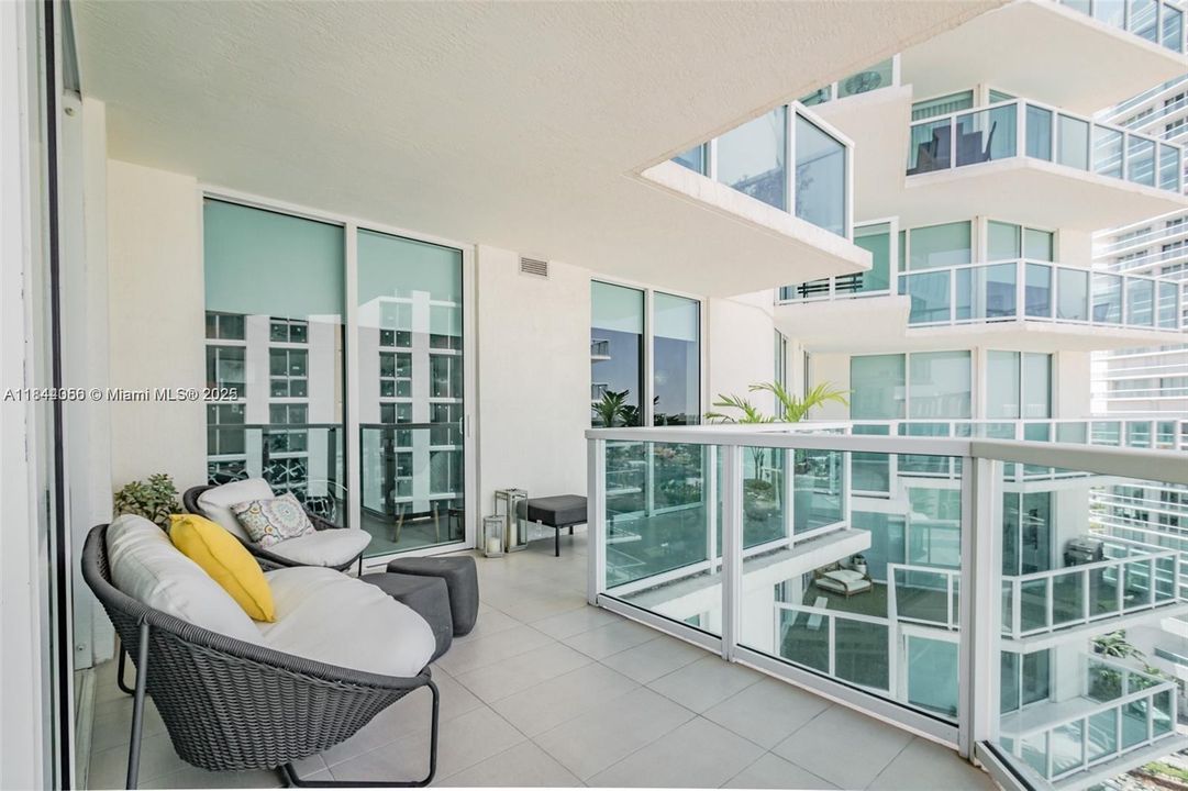 待售: $799,000 (3 贝兹, 2 浴室, 1447 平方英尺)