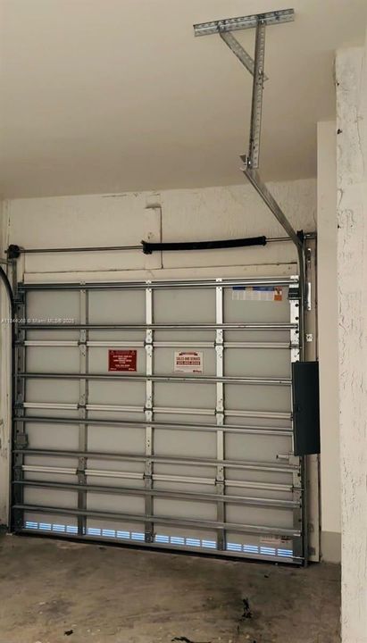 For Sale: $559,000 (3 beds, 2 baths, 1827 Square Feet)