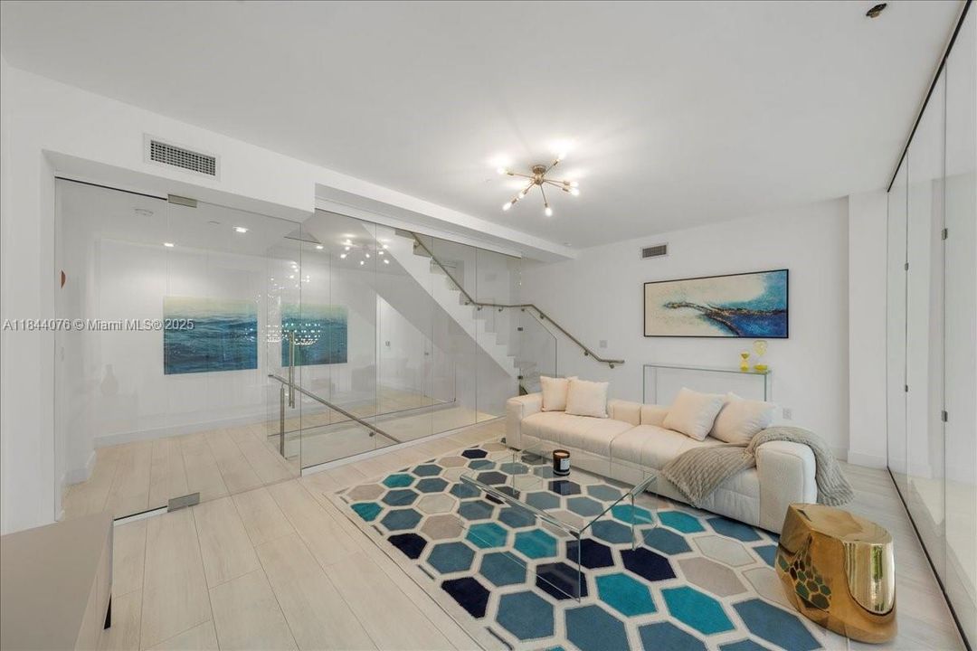 Active With Contract: $2,056,000 (3 beds, 2 baths, 2236 Square Feet)