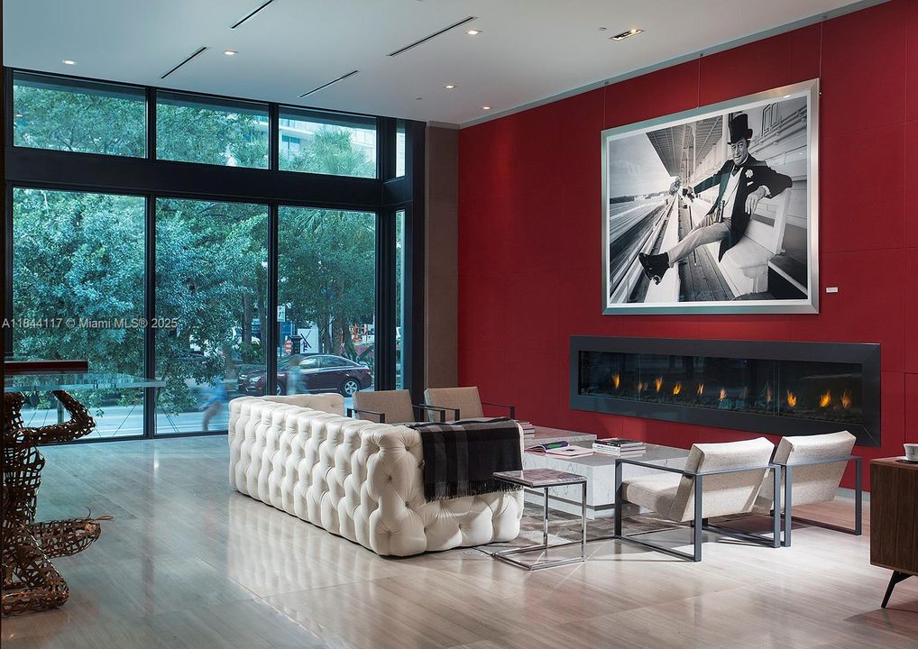 待售: $569,000 (1 贝兹, 1 浴室, 849 平方英尺)