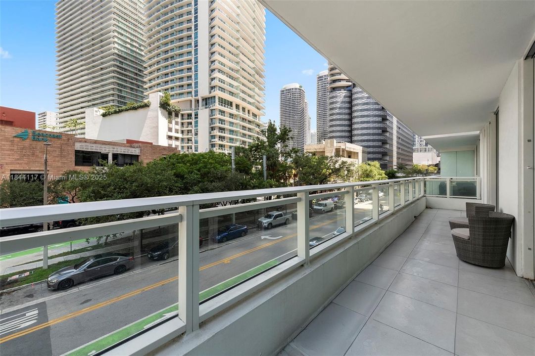 待售: $569,000 (1 贝兹, 1 浴室, 849 平方英尺)