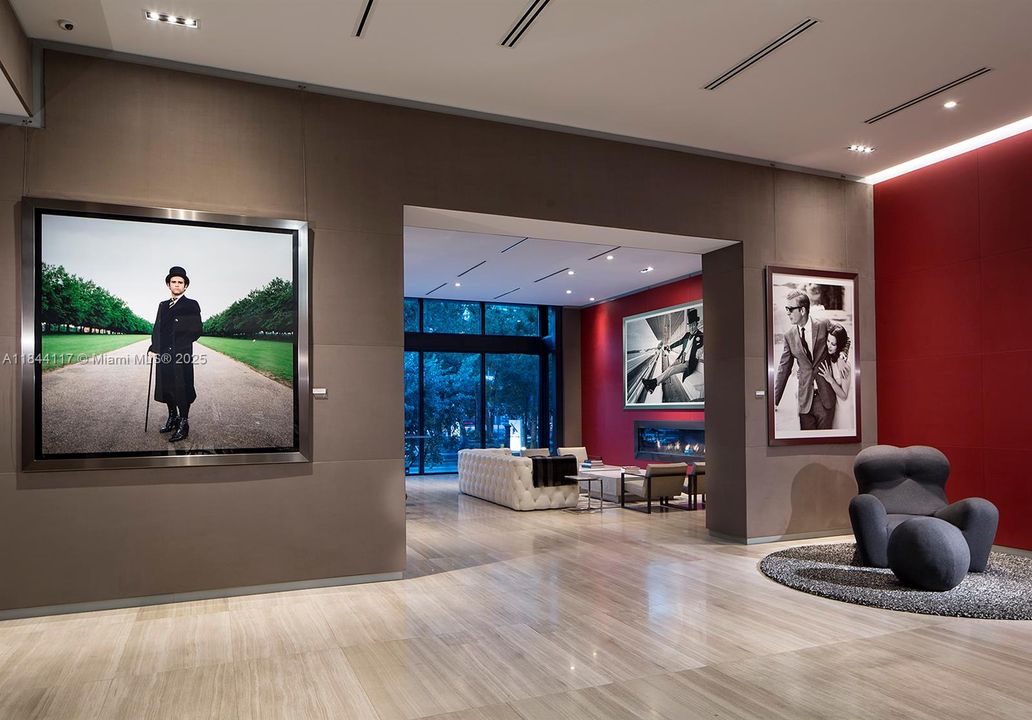 待售: $569,000 (1 贝兹, 1 浴室, 849 平方英尺)