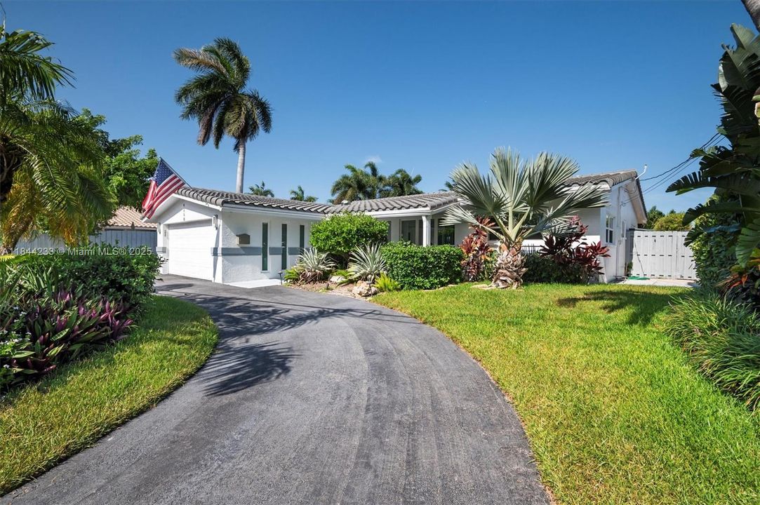 Recently Sold: $849,000 (3 beds, 2 baths, 1503 Square Feet)