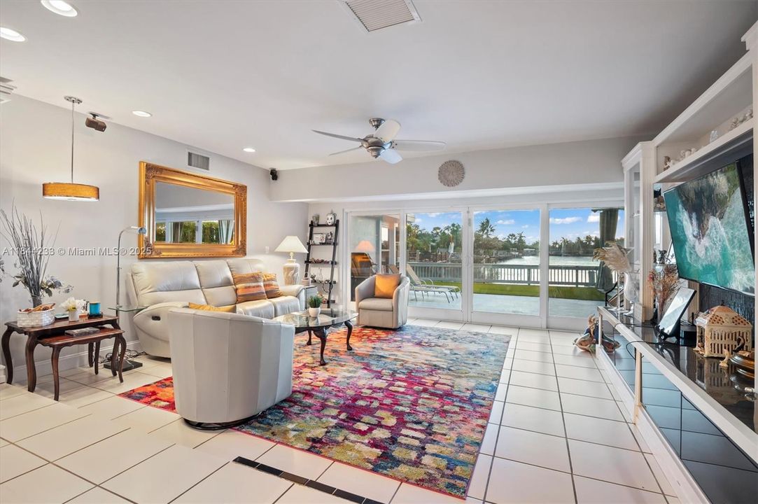 Recently Sold: $849,000 (3 beds, 2 baths, 1503 Square Feet)