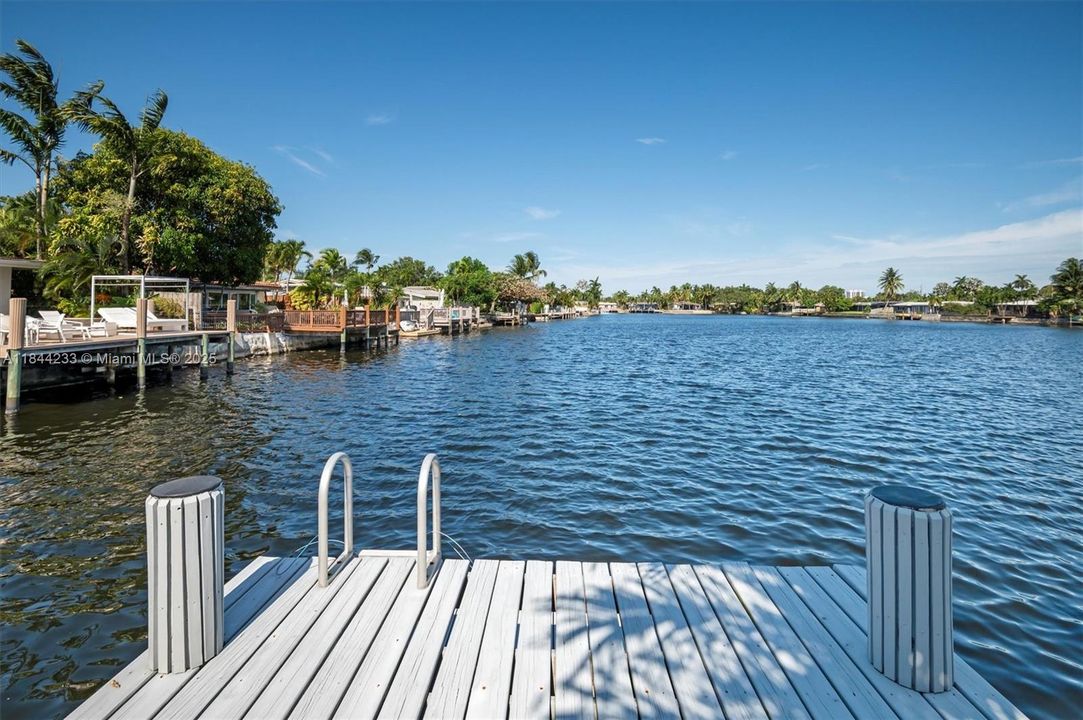 Recently Sold: $849,000 (3 beds, 2 baths, 1503 Square Feet)