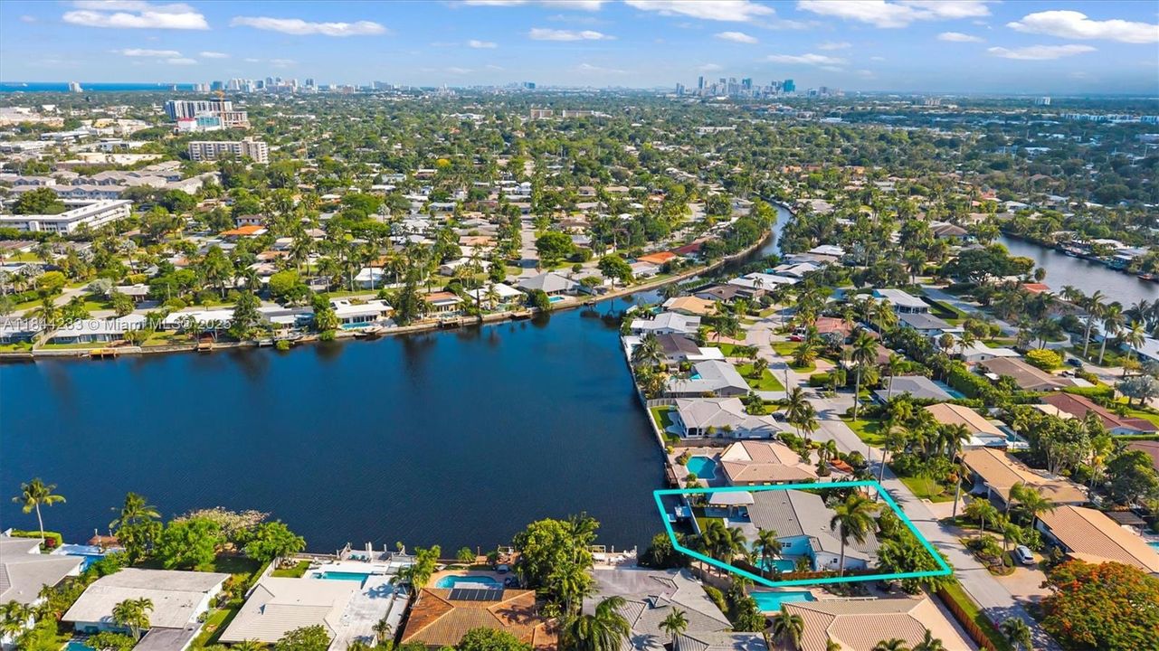 Recently Sold: $849,000 (3 beds, 2 baths, 1503 Square Feet)