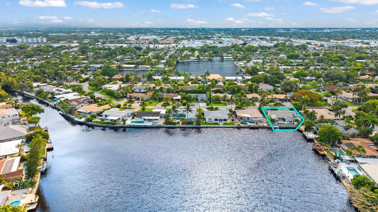 Recently Sold: $849,000 (3 beds, 2 baths, 1503 Square Feet)