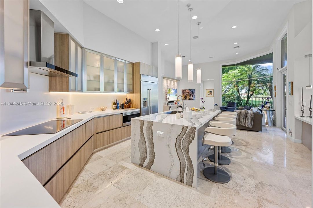 Active With Contract: $2,650,000 (5 beds, 4 baths, 4085 Square Feet)