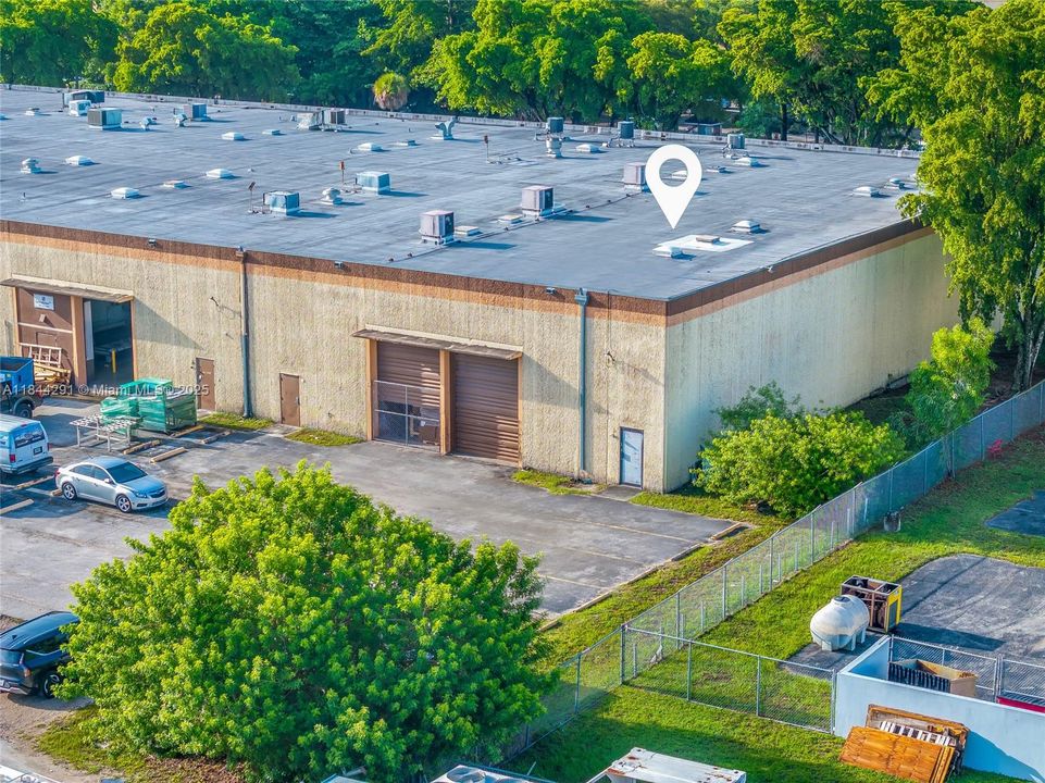 最近租的: $6,500 (0 贝兹, 0 浴室, 0 平方英尺)