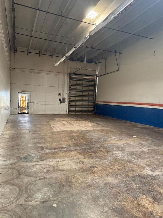 最近租的: $6,500 (0 贝兹, 0 浴室, 0 平方英尺)