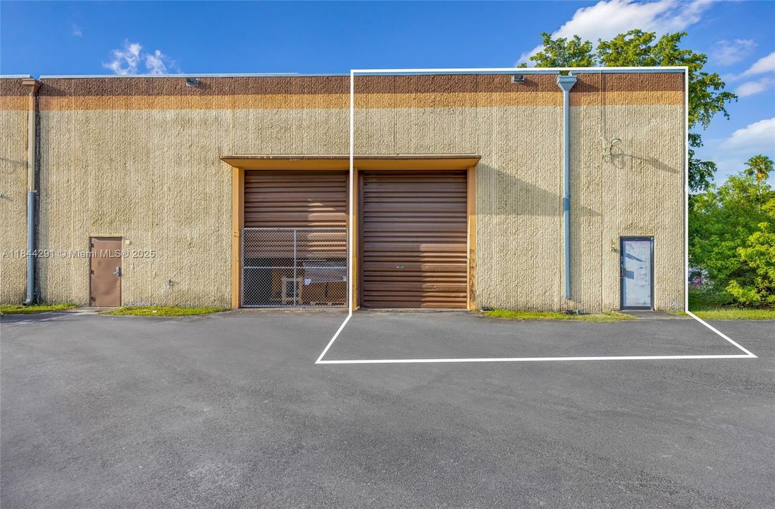 最近租的: $6,500 (0 贝兹, 0 浴室, 0 平方英尺)