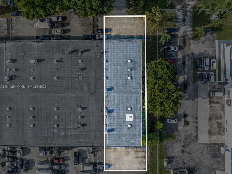 最近租的: $6,500 (0 贝兹, 0 浴室, 0 平方英尺)