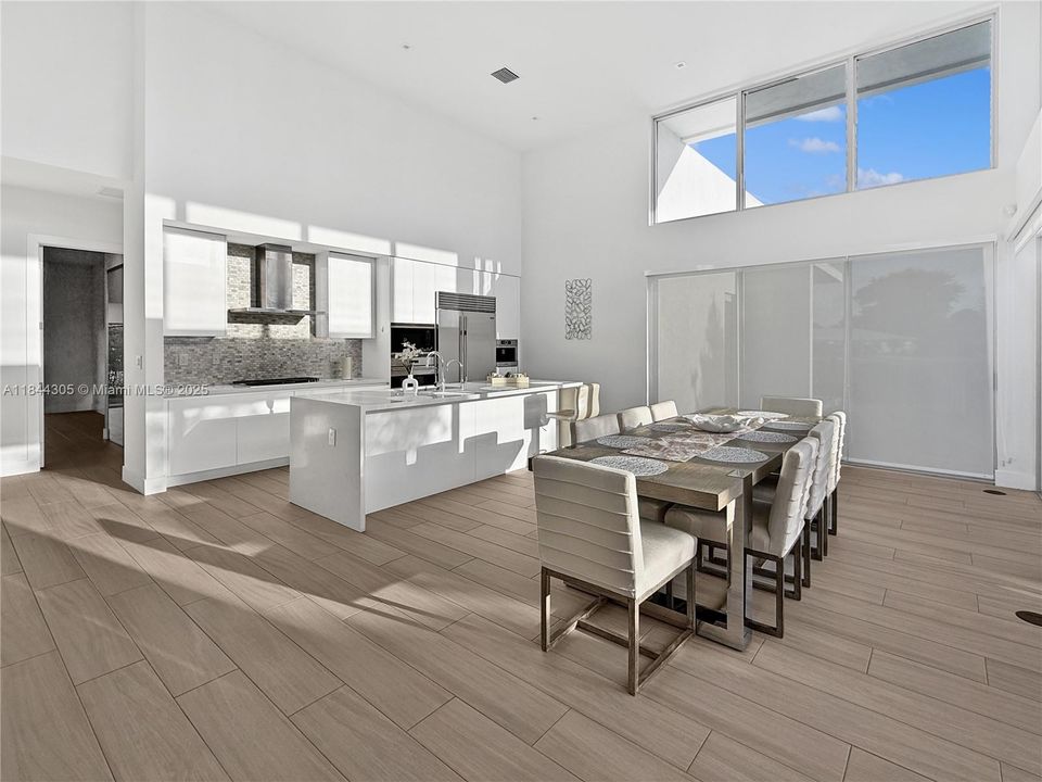 For Sale: $2,700,000 (4 beds, 5 baths, 3389 Square Feet)