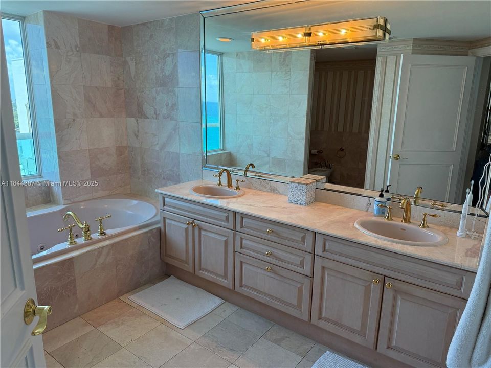 Master Bath