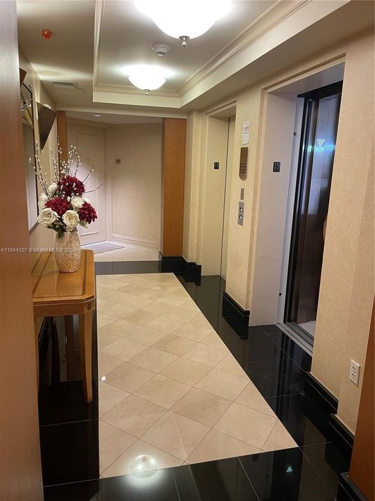 For Sale: $2,200,000 (2 beds, 2 baths, 1870 Square Feet)