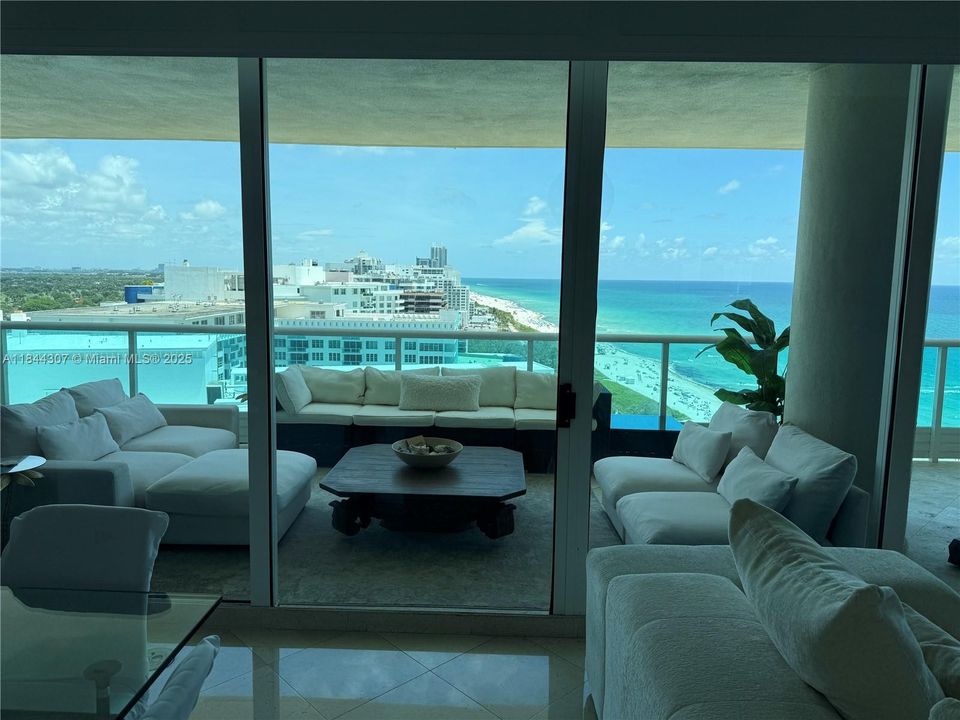 For Sale: $2,200,000 (2 beds, 2 baths, 1870 Square Feet)