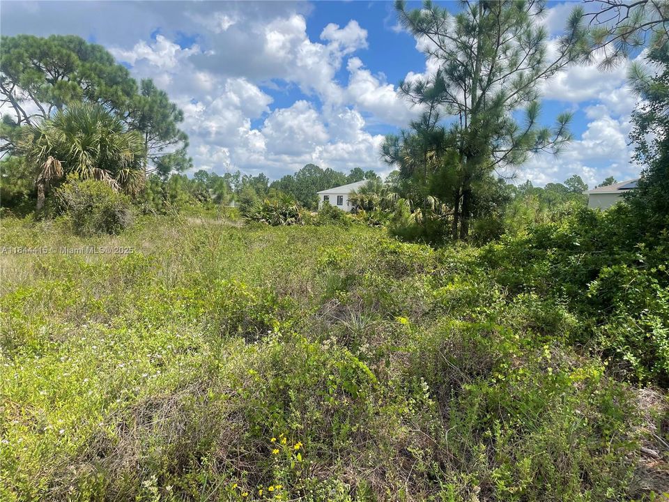 待售: $53,000 (0.26 acres)