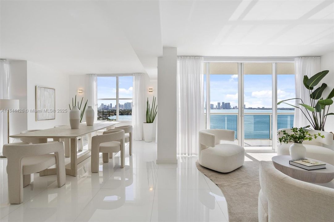 合同活跃: $3,500,000 (3 贝兹, 3 浴室, 2246 平方英尺)