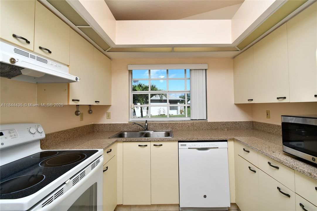 For Sale: $150,000 (2 beds, 2 baths, 0 Square Feet)