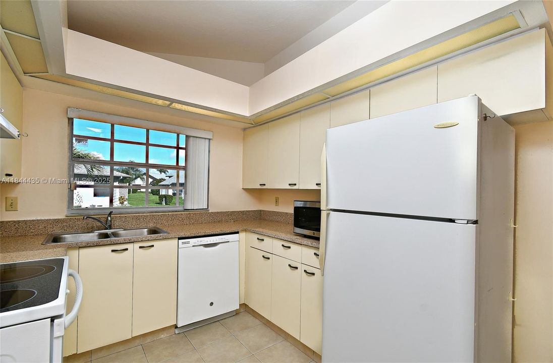 For Sale: $150,000 (2 beds, 2 baths, 0 Square Feet)
