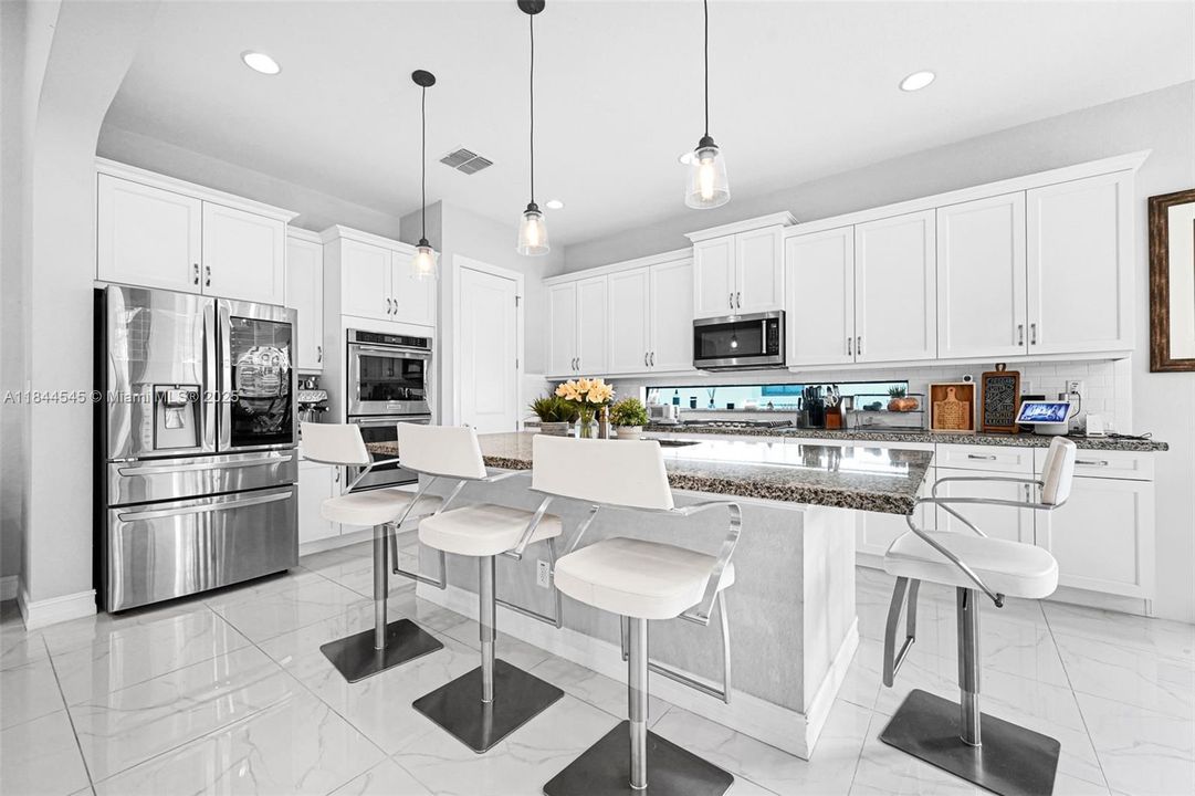 Recently Rented: $6,699 (4 beds, 3 baths, 2774 Square Feet)