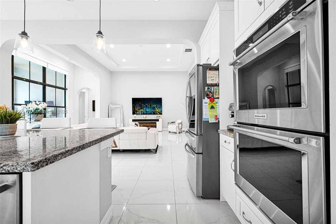 Recently Rented: $6,699 (4 beds, 3 baths, 2774 Square Feet)