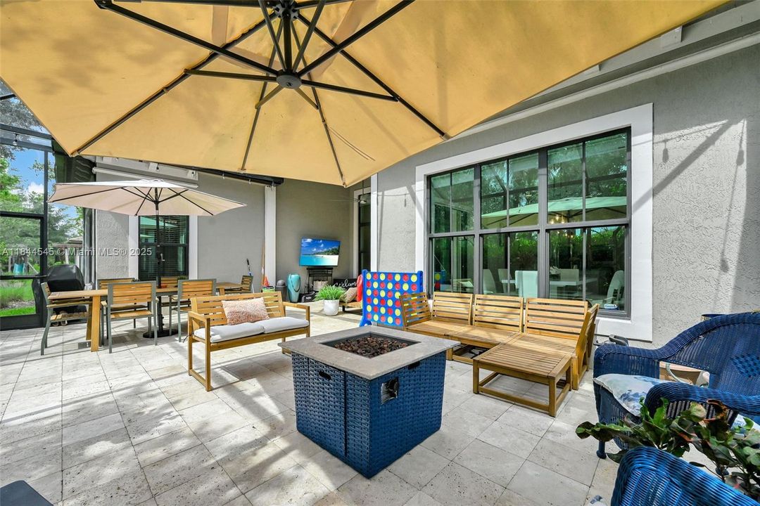 Recently Rented: $6,699 (4 beds, 3 baths, 2774 Square Feet)