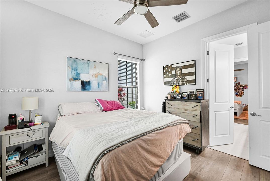 Recently Rented: $6,699 (4 beds, 3 baths, 2774 Square Feet)