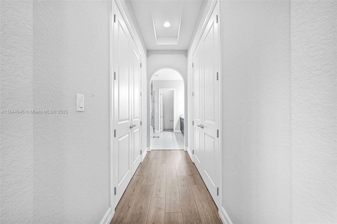 Recently Rented: $6,699 (4 beds, 3 baths, 2774 Square Feet)