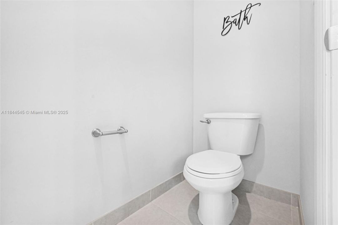 Recently Rented: $6,699 (4 beds, 3 baths, 2774 Square Feet)