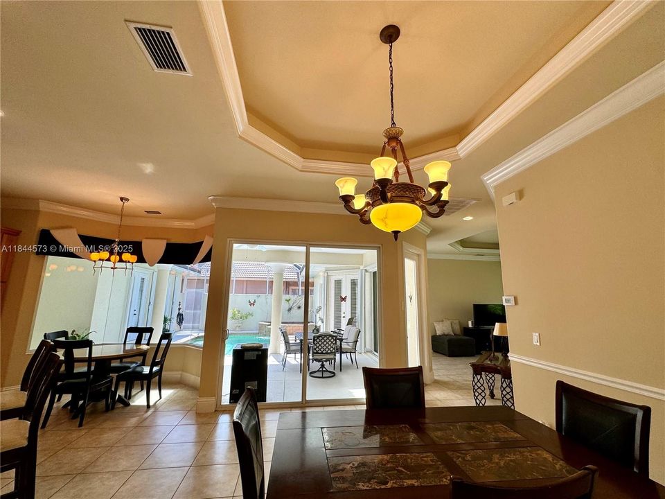 For Rent: $5,500 (3 beds, 3 baths, 1804 Square Feet)