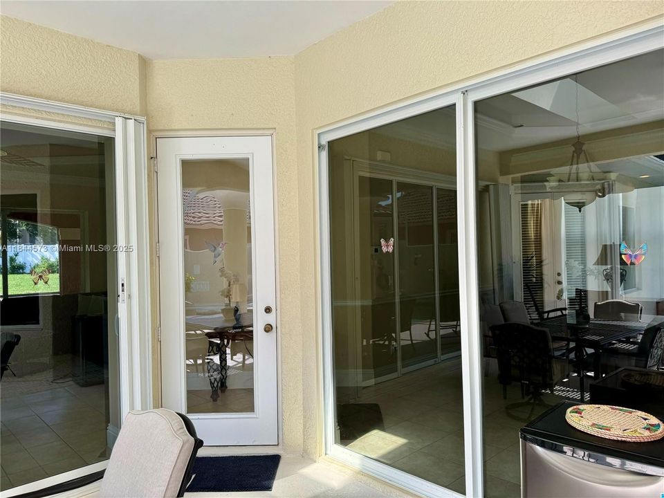 For Rent: $5,500 (3 beds, 3 baths, 1804 Square Feet)