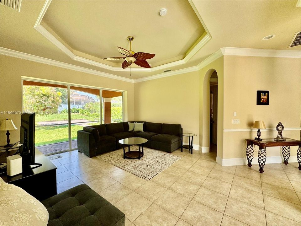 For Rent: $5,500 (3 beds, 3 baths, 1804 Square Feet)