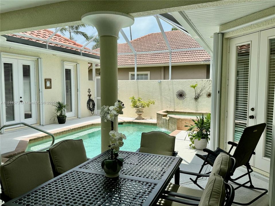 For Rent: $5,500 (3 beds, 3 baths, 1804 Square Feet)