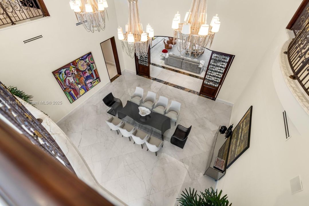 For Rent: $125,000 (8 beds, 9 baths, 11650 Square Feet)