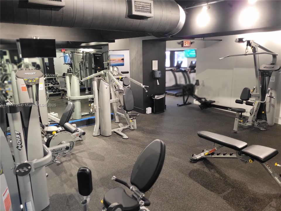 На продажу: $479,000 (2 спален, 2 ванн, 960 Квадратных фут)