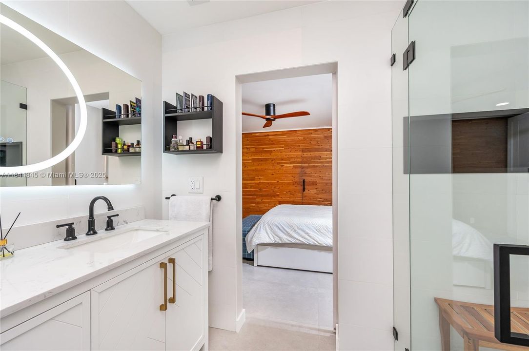 На продажу: $1,400,000 (4 спален, 3 ванн, 2242 Квадратных фут)