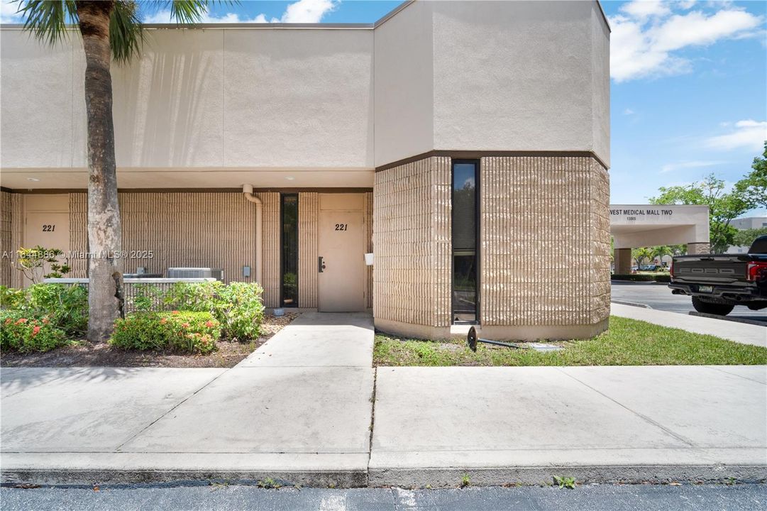 For Rent: $28 (0 beds, 0 baths, 0 Square Feet)