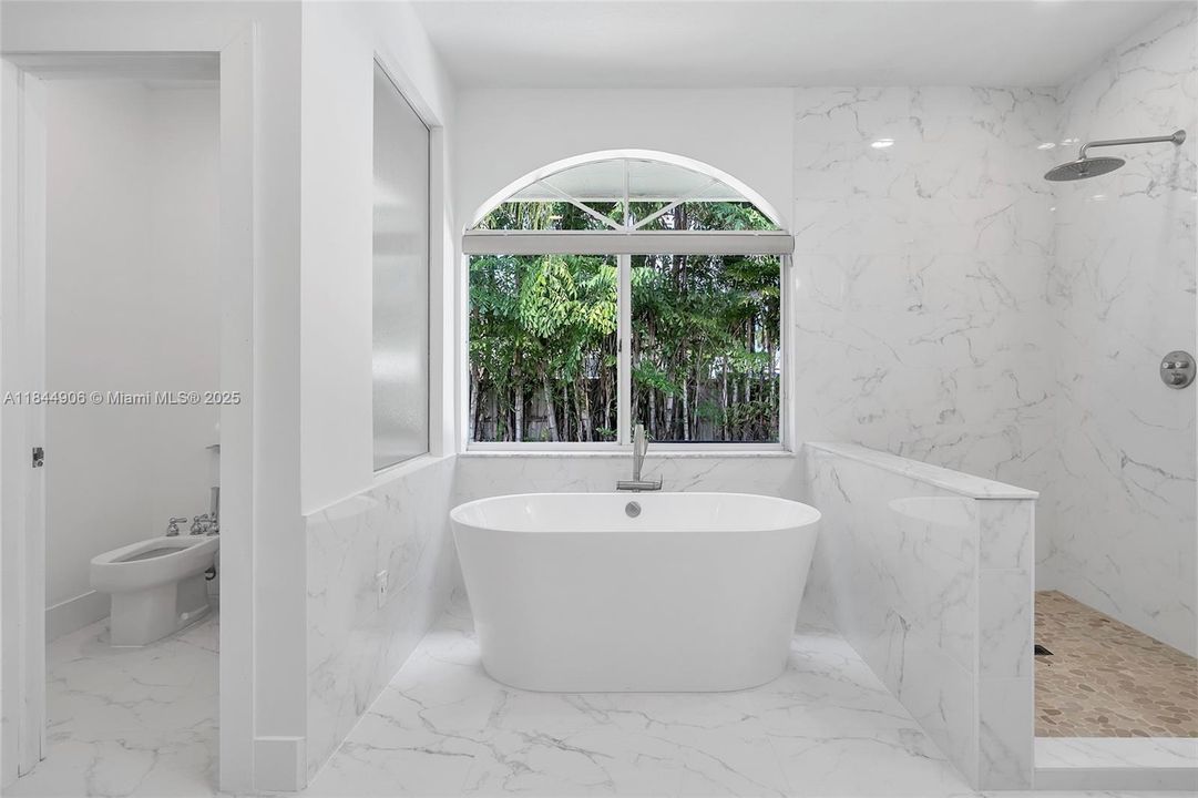 Recently Sold: $1,350,000 (4 beds, 3 baths, 3034 Square Feet)