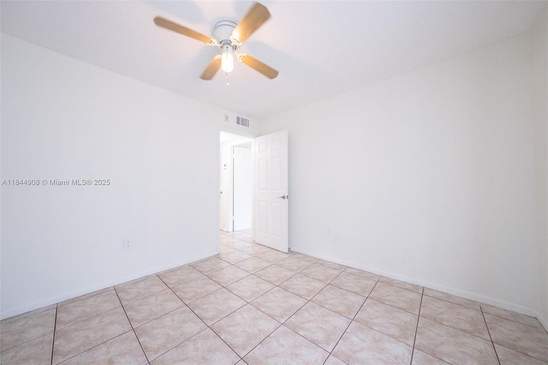 Ceiling fan in both bedrooms