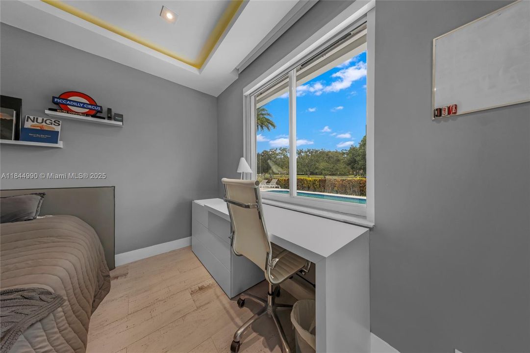 Active With Contract: $2,290,000 (5 beds, 3 baths, 3812 Square Feet)