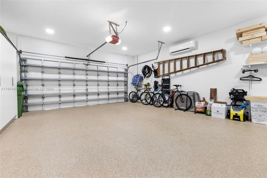 Active With Contract: $2,290,000 (5 beds, 3 baths, 3812 Square Feet)